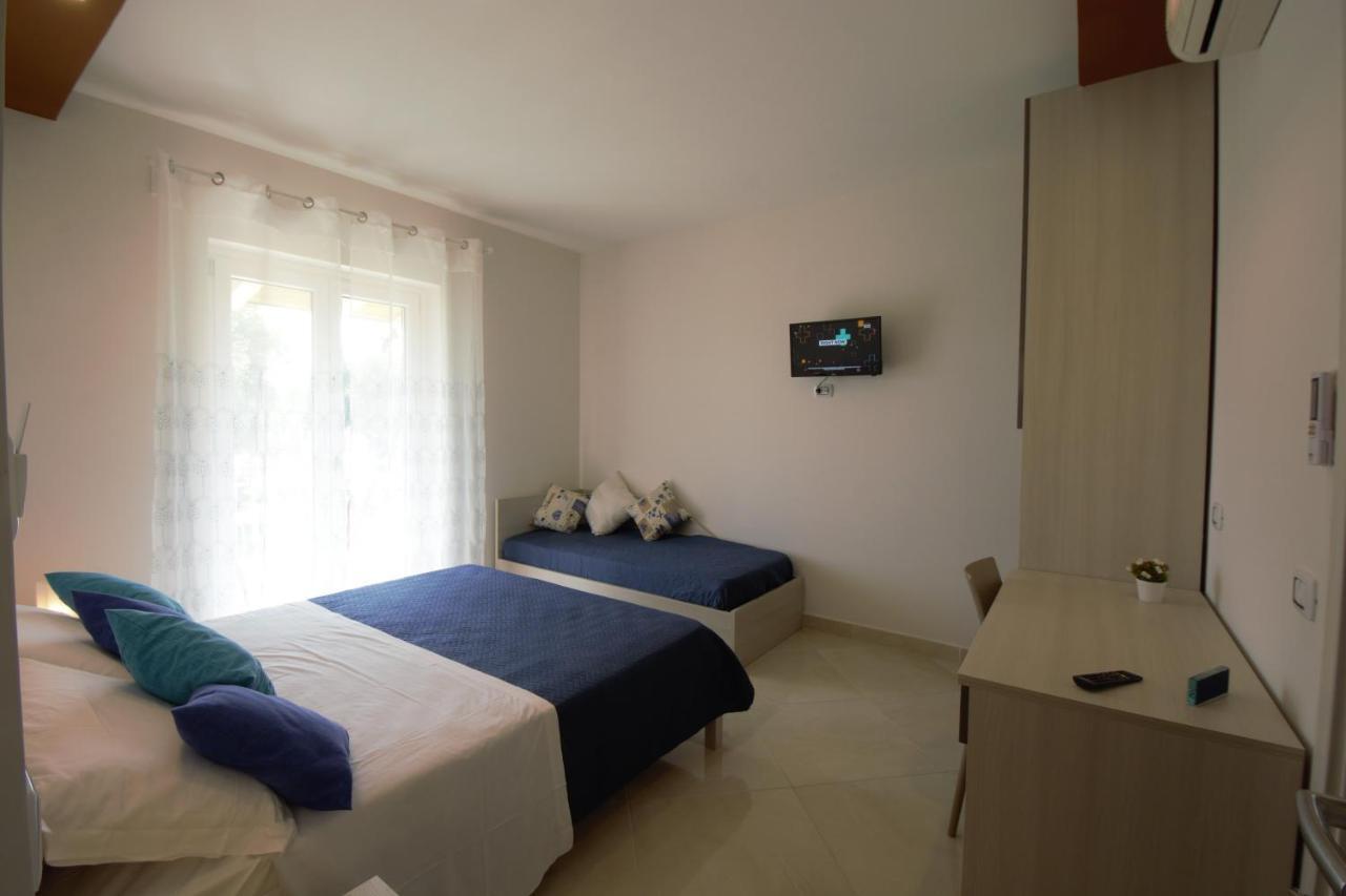 Askia Rooms & Breakfast อาเชอา ภายนอก รูปภาพ