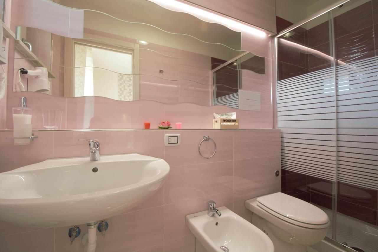 Askia Rooms & Breakfast อาเชอา ภายนอก รูปภาพ
